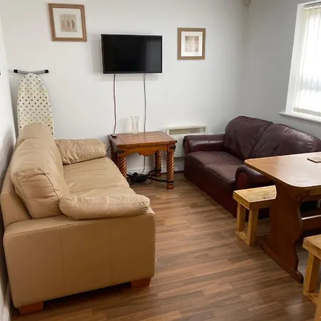 Modern, Quiet, Sleeps 10, Anfield, Tourists, Liverpool Exterior photo