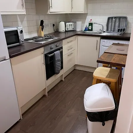 Modern, Quiet, Sleeps 10, Anfield, Tourists, Liverpool Exterior photo
